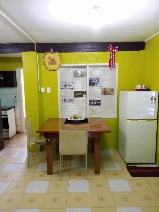 Island Home Honiara Buitenkant foto